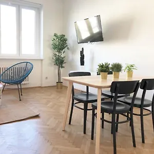 Apartment Bright, Lovely And Quiet At The Heart Of Vienna, Nachmarkt, Center, Wien