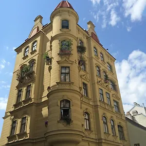  Appartement 7th Heaven Center
